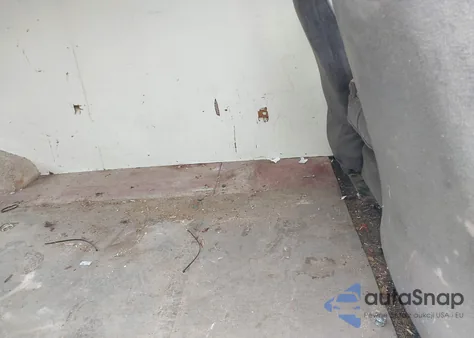 1985 Ford Econoline E250 Van из США, поврежденный, VIN 1FTFE24F0FHA66239